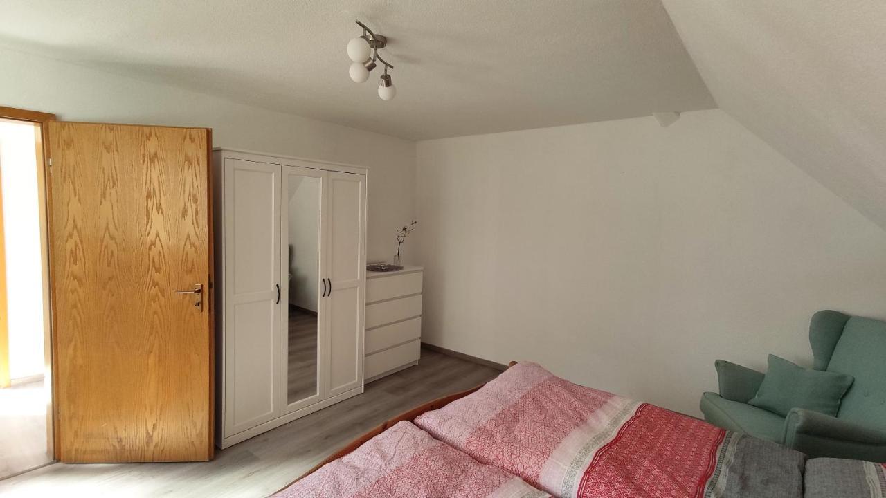 Gasthof Adler Ferienwohnung อิคเนนเฮาเซน ภายนอก รูปภาพ